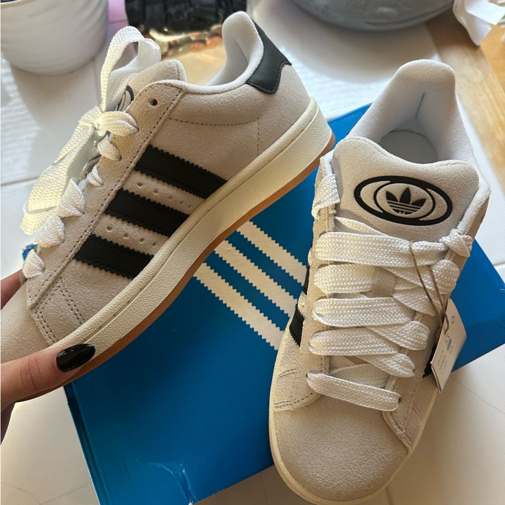 Adidas Campus 00s